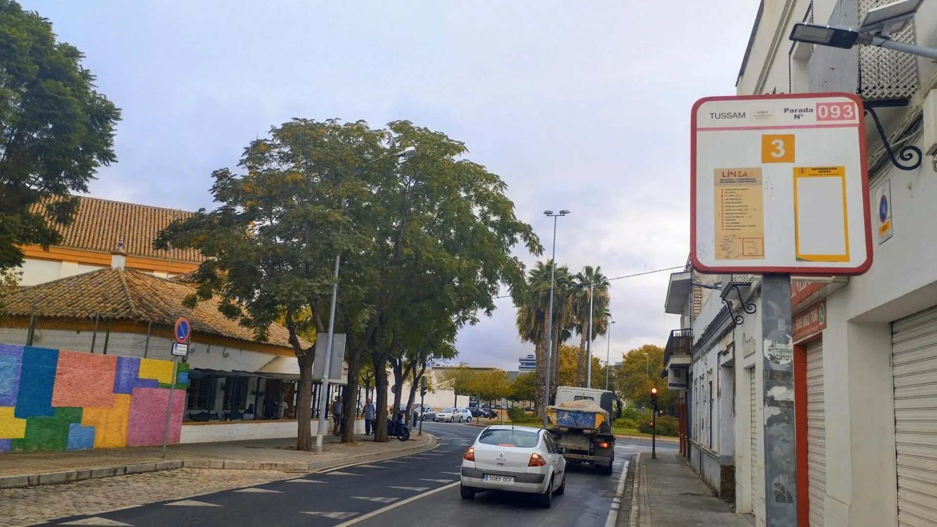 Apartamento 1 Dormitorio Y Salon Con Sofa Cama Bien Comunicado Con El Centro Seville Spain